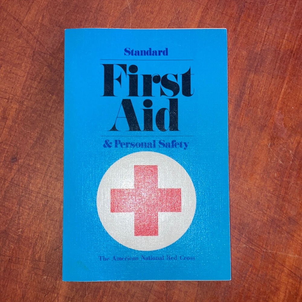 Standard First Aid & Personal Safety Handbook 1973 | GREAT Condition | Red Cross